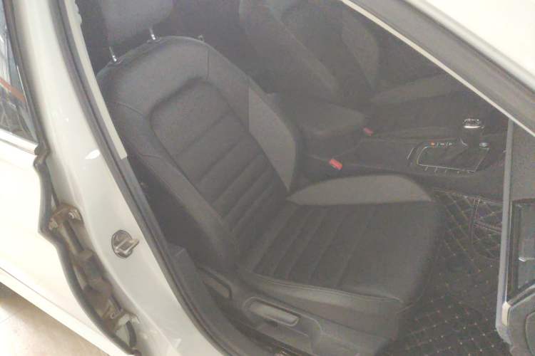 Used Volkswagen Sagitar 2020 280TSI DSG Comfort Version China VI Standard
