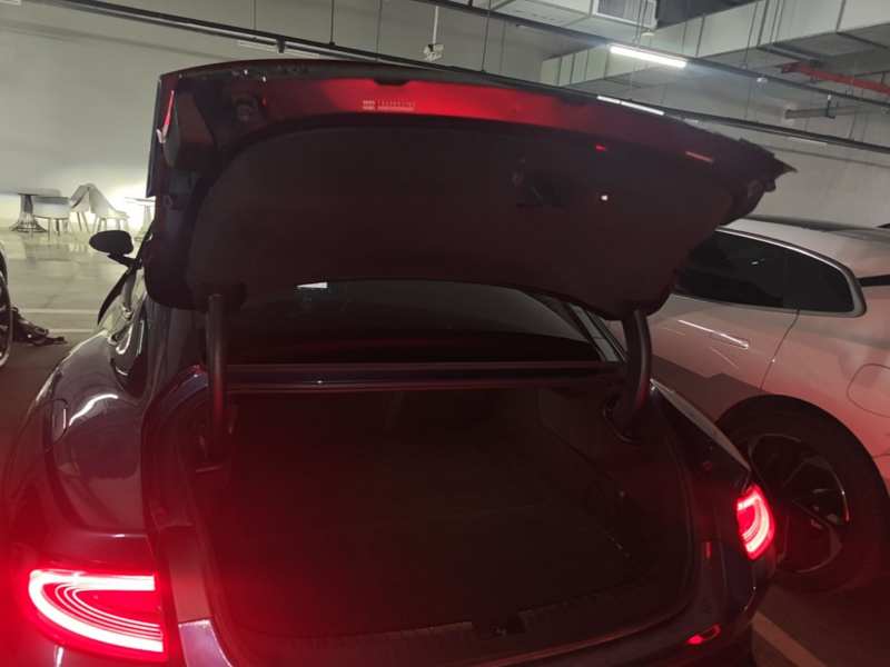 Used Xiaomi Auto SU7 2024 Four-Wheel Drive Ultra-Long Range Advanced Intelligent Driving Max Edition — 18