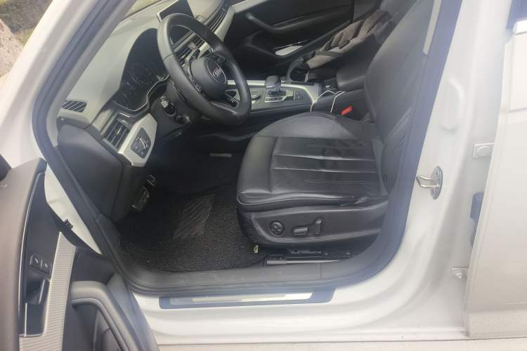 Used Audi A4L 2017 Plus 40 TFSI Fashion Model