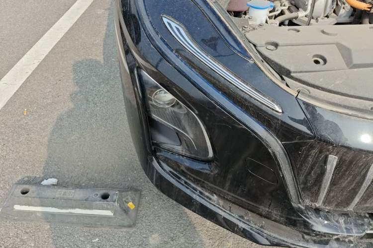 Used Hongqi E-QM5 2023 Revised Version Basic Travel Edition Right Front Headlight