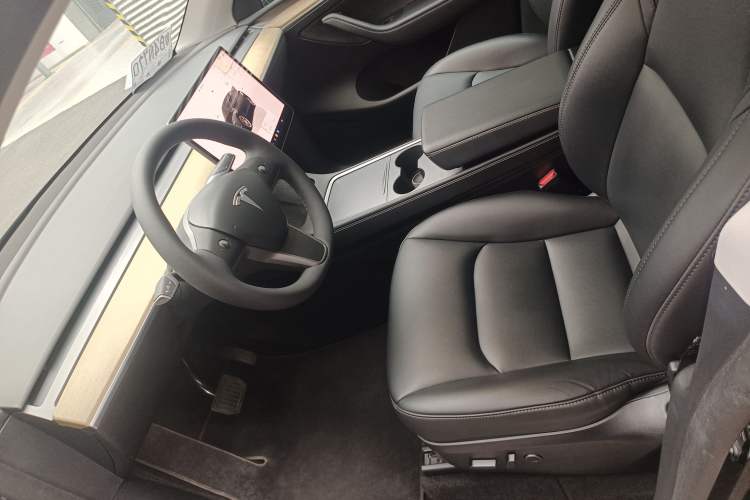 Used Tesla Model Y 2022 Revised Version Long-Range All-Wheel Drive