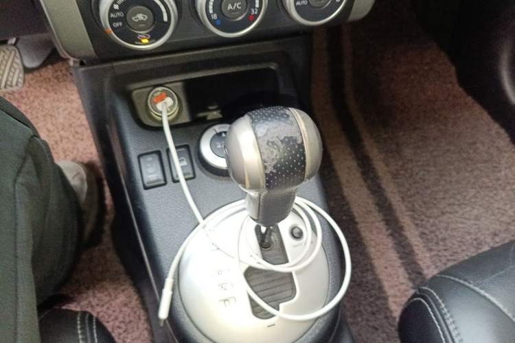 Used Nissan X-Trail 2012 2.5L CVT Luxury Edition 4WD
