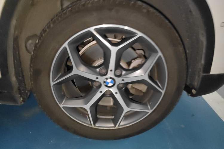 Used BMW X1 2016 sDrive20Li Luxury Model