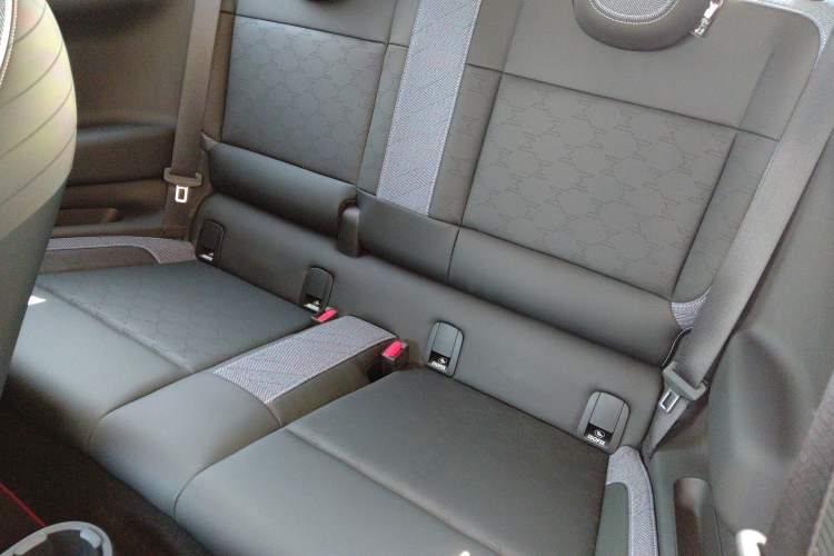 Used MINI Electric MINI COOPER 2024 456km COOPER E Classic Edition