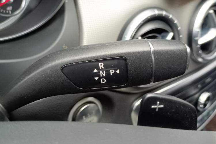 Used Mercedes-Benz CLA 2018 CLA 200 Sport Edition Gear Lever