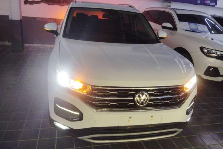 Used Volkswagen Tayron 2019 330TSI Two-Wheel Drive Luxury Model China VI Standard