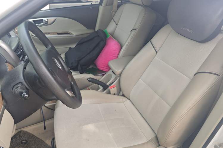 Used Buick Excelle 2015 1.5L Manual Classic Trim