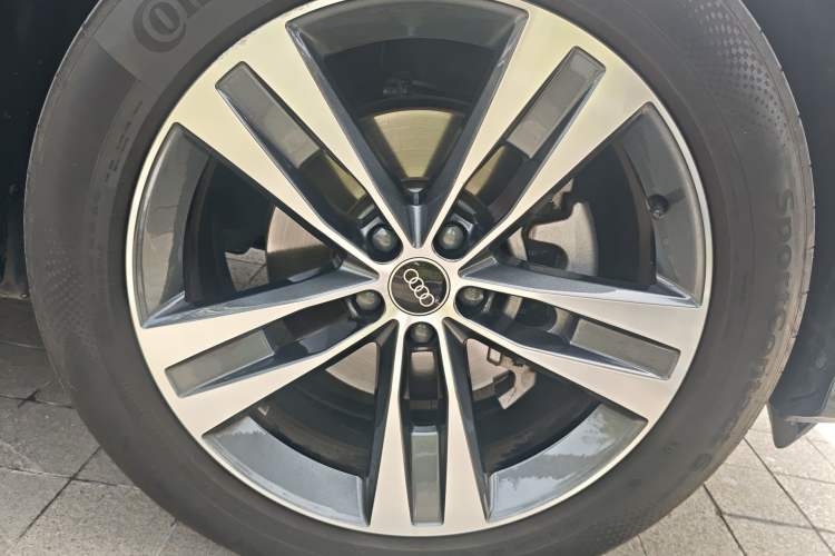 Used Audi Q6 2023 50 TFSI quattro Xingyun Edition Flying Rider Package
