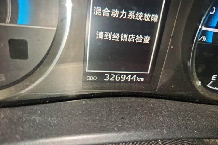 Used Toyota Levin 2017 Revised Dual-Engine 1.8H GS E-CVT Elite Sunroof Version China V Standard Odometer Close Up