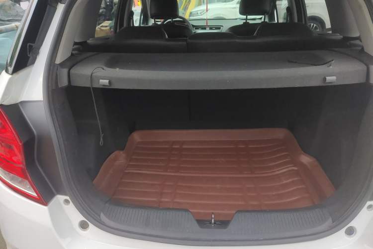 Used Chevrolet Lova RV 2016 1.5L Automatic Smart Drive Edition
