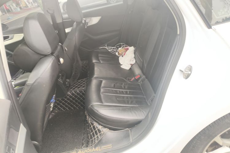 Used Audi A4L 2019 40 TFSI Fashion Edition China VI Emission Standard
