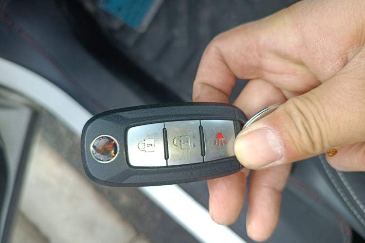 Used Venucia T90 2017 2.0L Manual Fashion Edition Vehicle Key