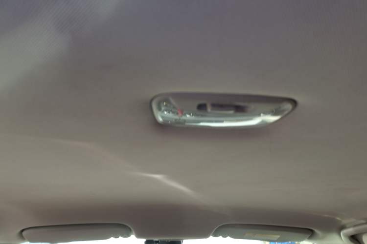 Used Soueast DX3 2016 1.5L Manual Luxury Model
