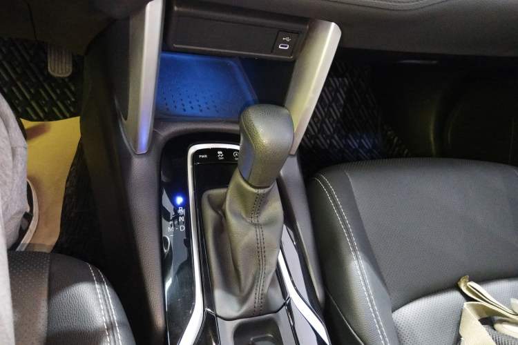 Used Toyota FRONTLANDER 2024 2.0L CVT Luxury Edition
