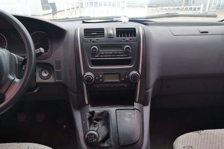 Used Jinbei Grace 2016 2.0L Express Utility Model
