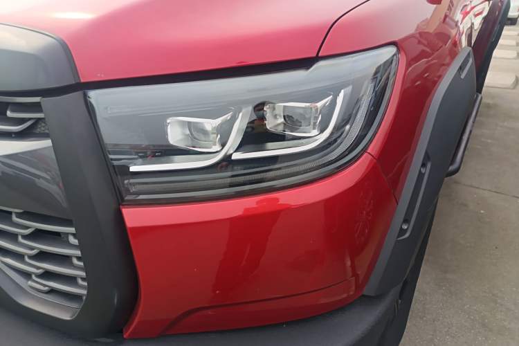 Used Great Wall Poer 2020 2.0T Off-Road Edition Automatic Diesel 4x4 High-End Version GW4D20M