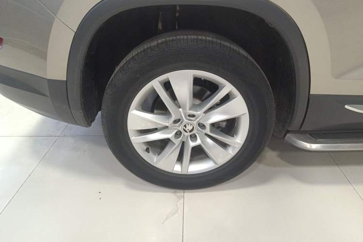 Used Skoda Kodiaq 2021 TSI330 5-Seat Two-Wheel Drive Comfort Edition Right Rear Wheel Hub