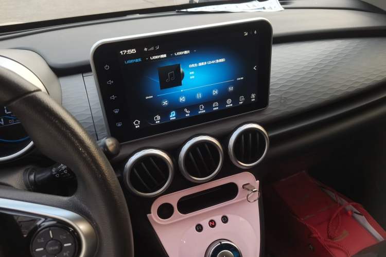 Used ORA Black Cat 2022 301km Base Version Ternary Lithium Audio And AC Panel