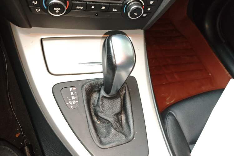 Used BMW 3 Series 2012 318i Leading Model