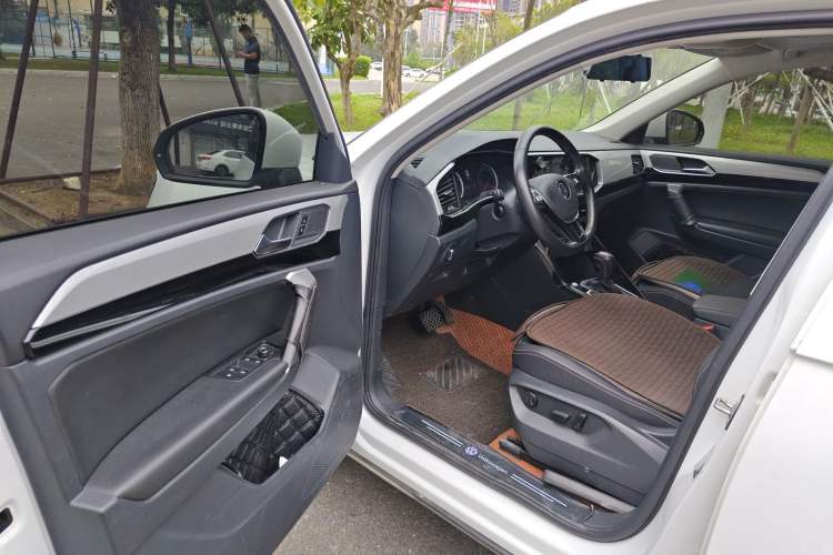 Used Volkswagen Tayron 2020 330TSI Two-Wheel Drive Luxury Smart Connectivity Version Driver Seat