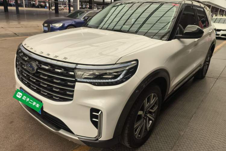 Used Ford Explorer 2023 EcoBoost 285 Four-Wheel Drive Titanium Edition 6 Seats