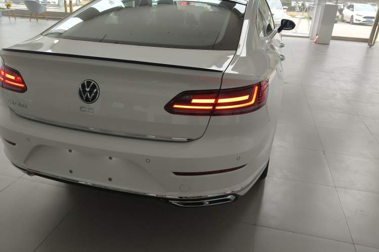 Used Volkswagen FAW-Volkswagen CC 2026 Model, 30 Million Units—Selected, 330TSI, Glamorous Right Rear Taillight