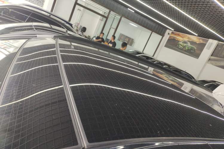 Used Hyundai Santa Fe 2015 2.0T Automatic Two-Wheel Drive Smart Version 5 Seats Roof