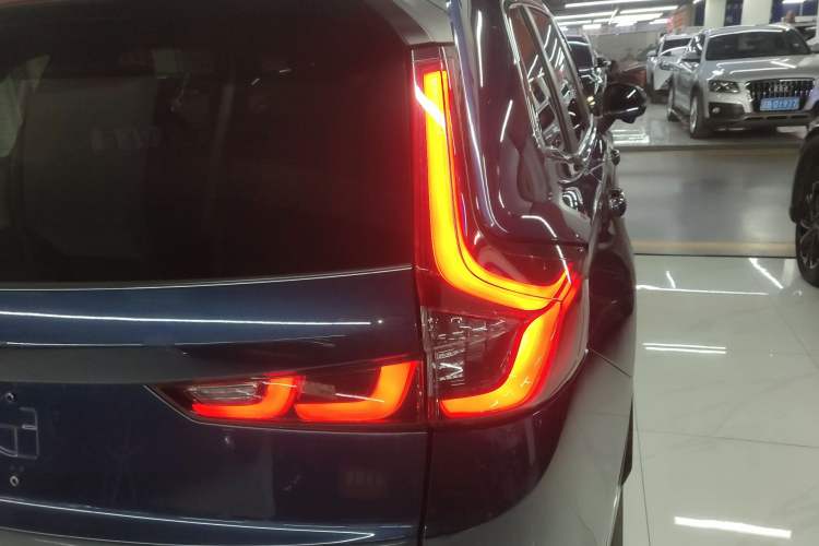 Used Honda CR-V 2023 240TURBO Two-Wheel Drive Smart Edition 5 Seats
