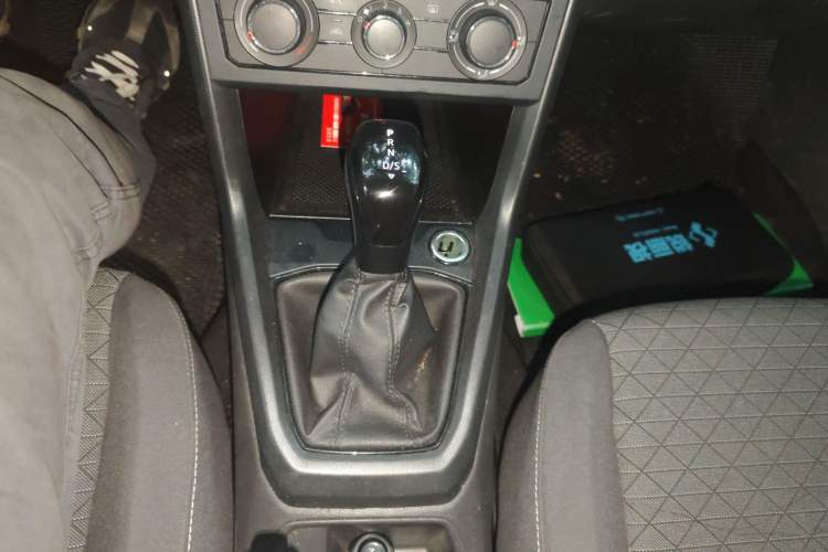 Used Volkswagen T-Cross 2023 Revised 1.5L Automatic Fashion Edition Gear Lever
