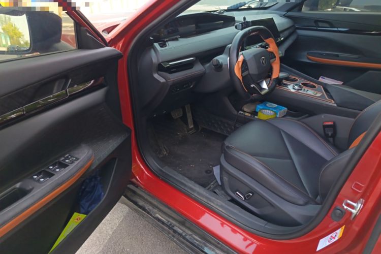 Used CHANGAN UNI-V 2022 1.5T Sport Edition
