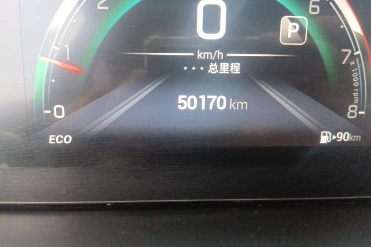 Used GAC Trumpchi M6 2023 PRO 270T DCT Elite Edition Odometer Close Up