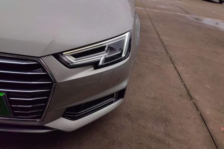 Used Audi A4L 2019 40 TFSI Ambition China VI Left Front Headlight