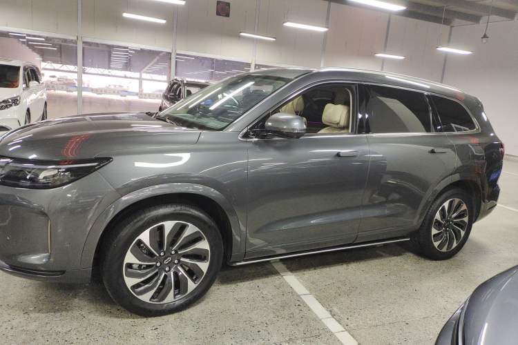 Used Hima AITO M7 2022 1.5T Four-Wheel Drive Luxury Edition