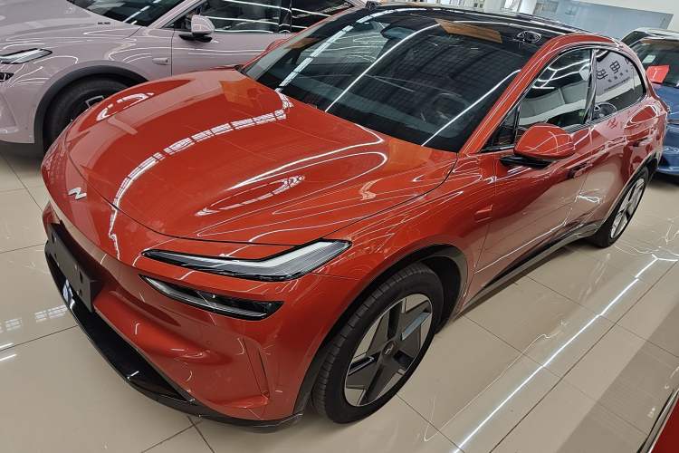 Used ONVO L60 2024 60 kWh Rear-Drive Version