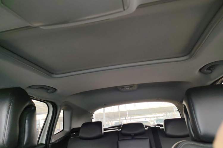 Used Peugeot 3008 2015 2.0L Automatic Trend Edition
