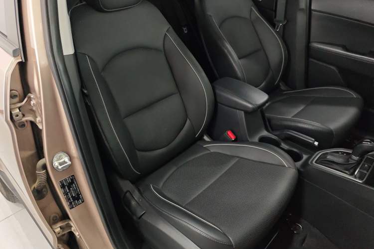 Used Hyundai ix25 2015 1.6L Automatic Two-Wheel Drive Smart GLS Trim