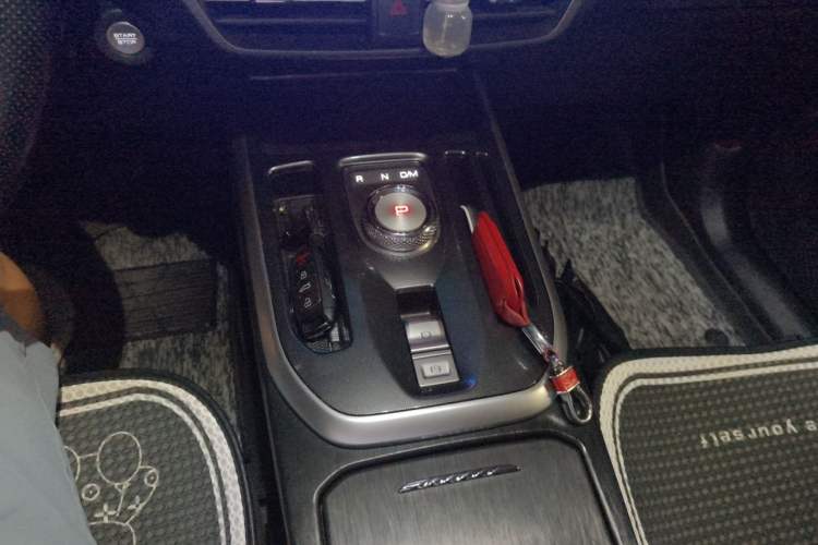 Used Haval JOLION 2021 1.5T Automatic Four-Door Version
