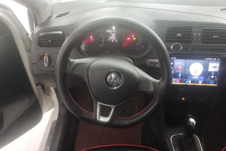 Used Volkswagen Polo 2016 1.4L Automatic Trendy Model