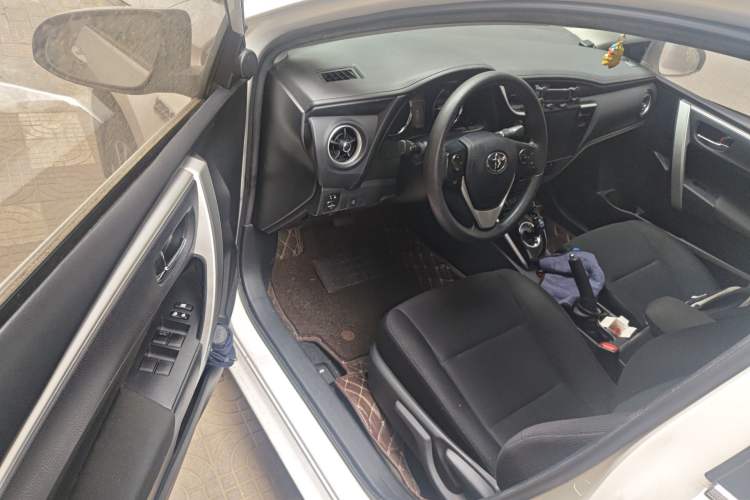 Used Toyota Corolla Hybrid E+ 2019 1.8L E-CVT Leading Edition Driver Seat