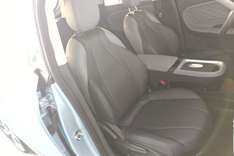 Used Dongfeng NAMMI 01 2024 430 Plus Smart+ Right Front Seat