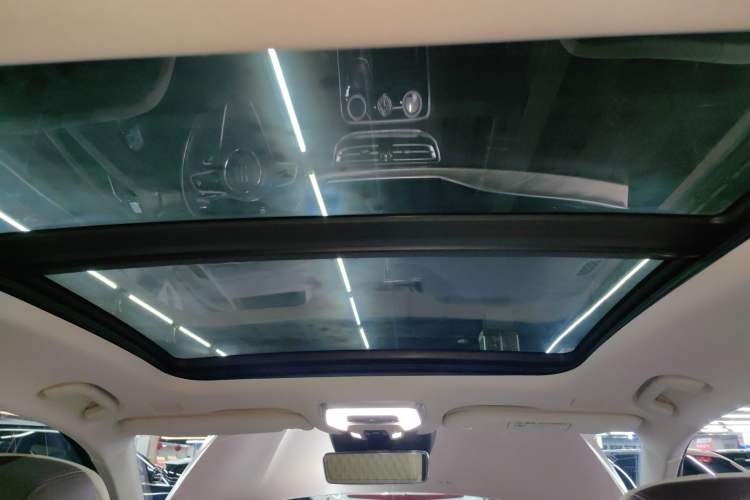 Used Hongqi H9 2020 2.0T Smart Connect Flagship Edition
