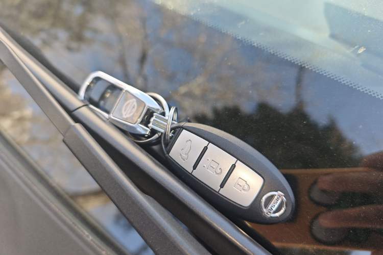 Used Nissan X-Trail 2016 2.5L CVT Sport Edition 4WD
