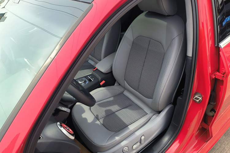 Used Audi A3 2019 Limousine 35 TFSI Fashion Edition China VI Emission Standard
