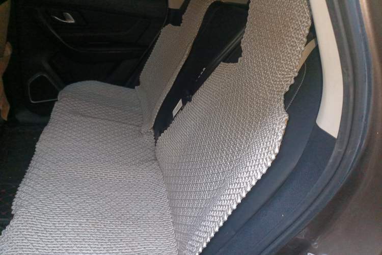 Used Bestune X40 2018 Internet Celebrity Edition 1.6L Automatic Luxury Version
