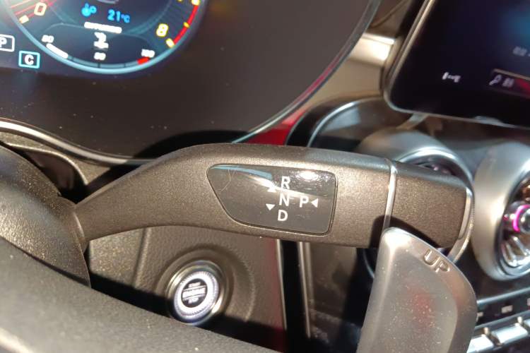 Used Mercedes-Benz GLC AMG 2020 AMG GLC 43 4MATIC Gear Lever