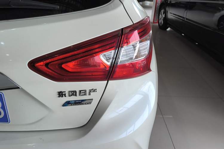 Used Nissan Tiida 2016 1.6L CVT Cool Dynamic Edition