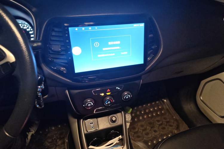 Used Jeep Compass 2017 200T Automatic Comfort Edition