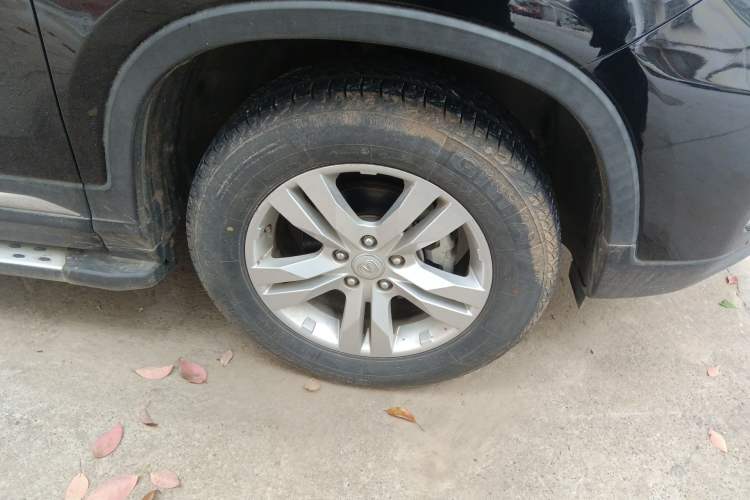 Used CHANGAN CS75 2017 Shangkui Edition 1.5T Manual Fengxiang Model Right Front Wheel Hub