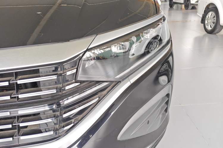 Used Volkswagen Passat 2024 330TSI Elite Edition Left Front Headlight