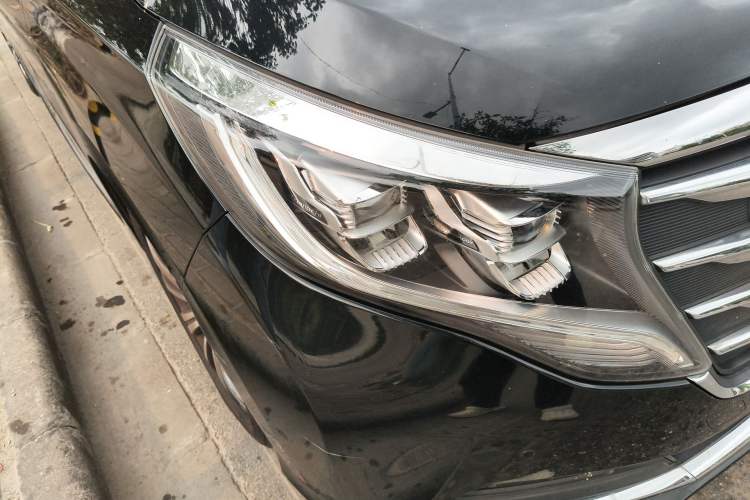 Used GAC Trumpchi M8 2018 320T Flagship Edition Right Front Headlight